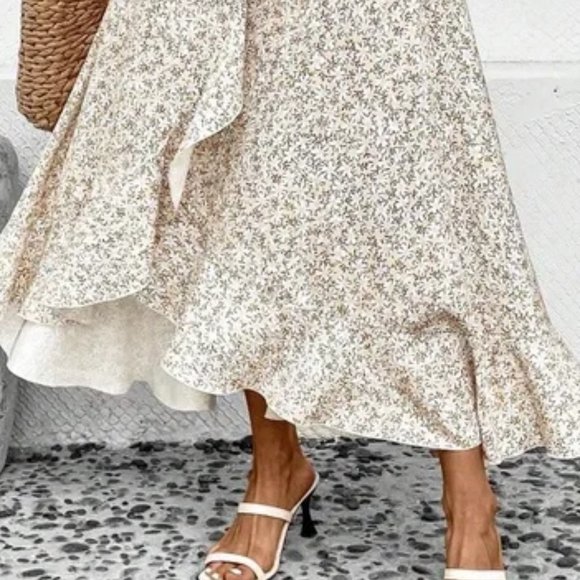 Boho Style Floral Print Ruffle Hem Maxi Wrap Skirt - Picture 3 of 3